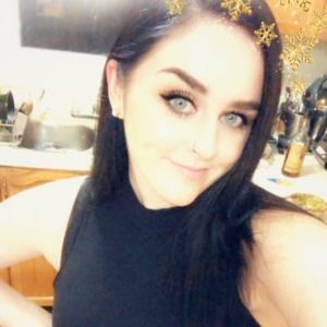 Meet your Posher, Leah